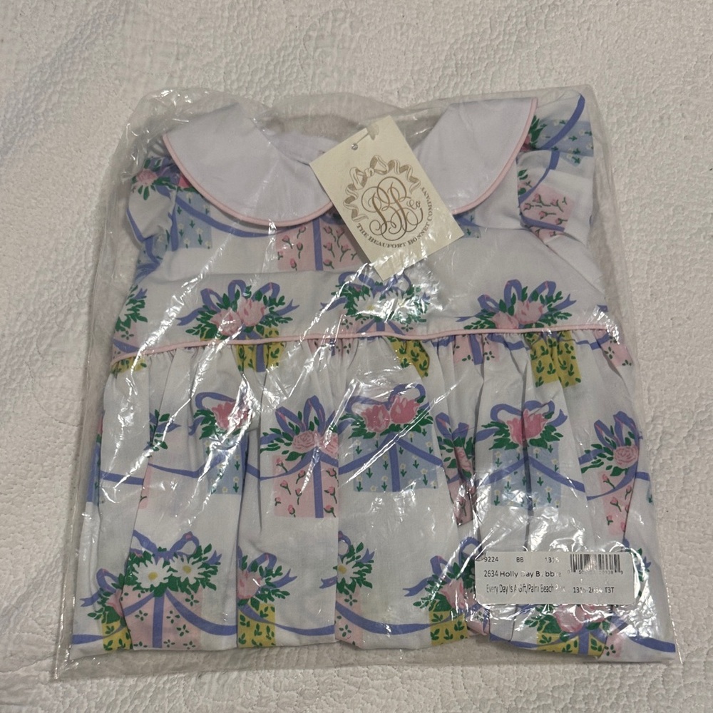 NIB TBBC Holly Day Bubble Every Day is a Gift Size 3T